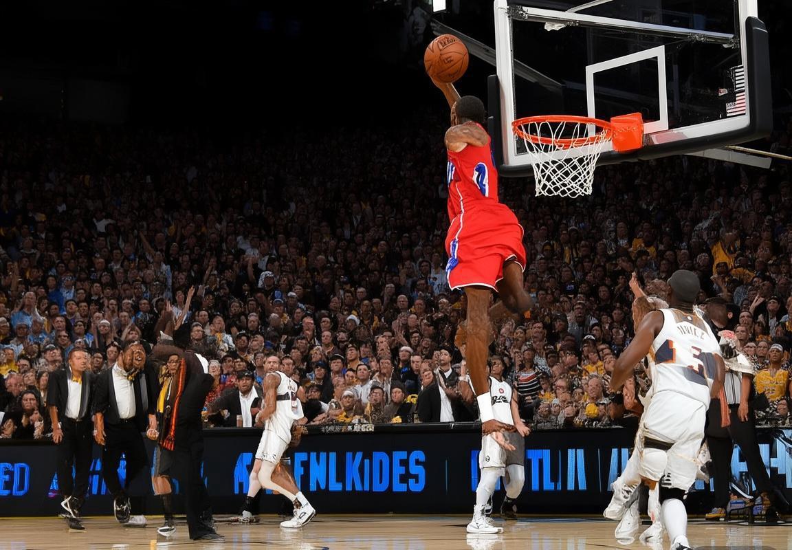 2017年NBA总决赛：骑士马刺巅峰对决回顾(图4)